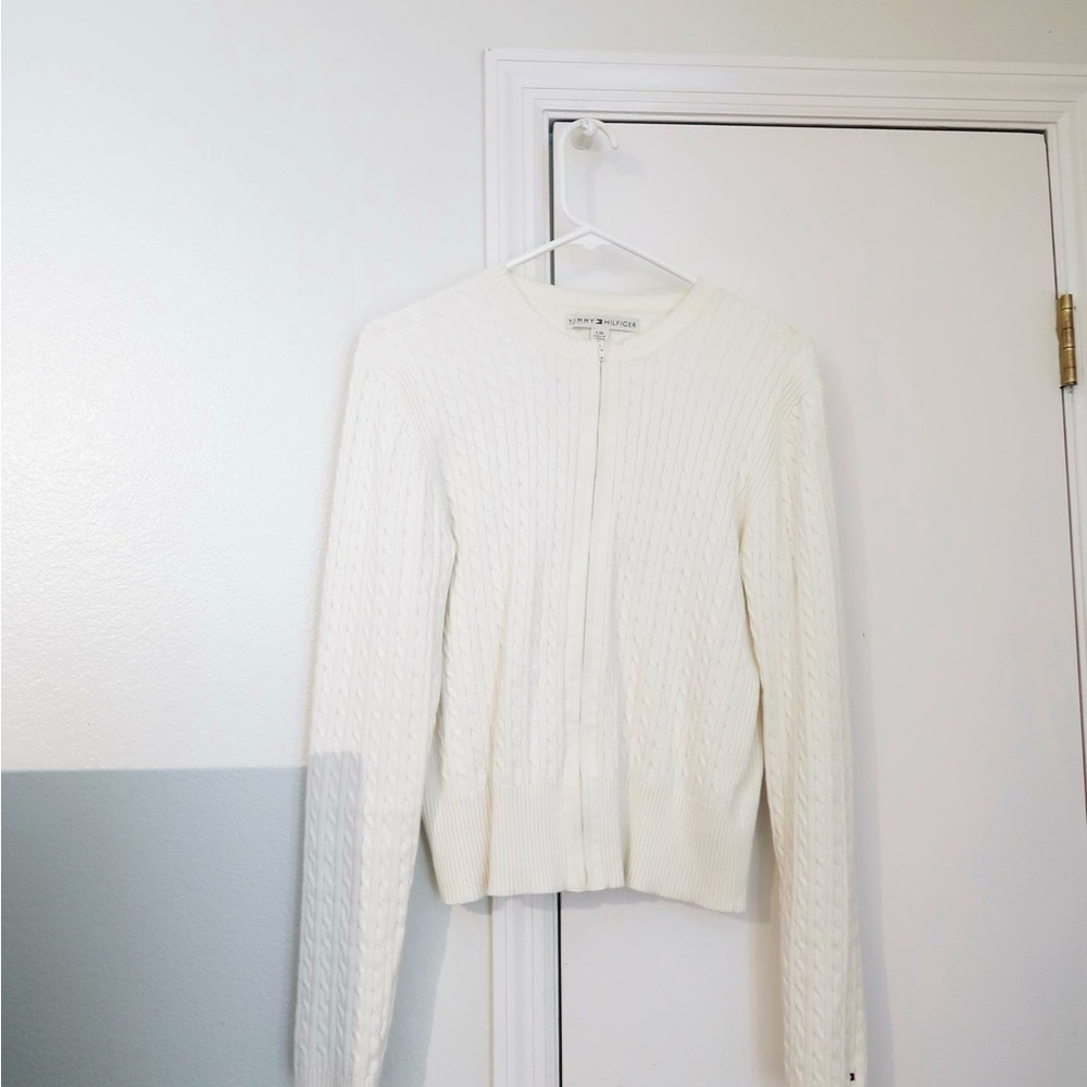 Tommy Hilfiger sweater